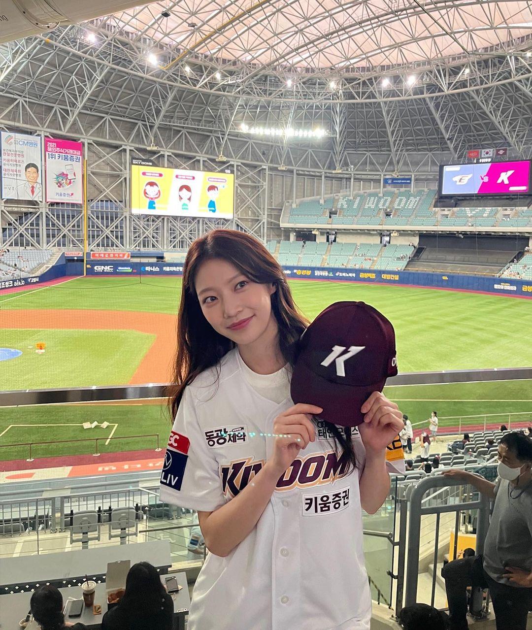 孔升妍為定妍家姐。(孔升妍IG)