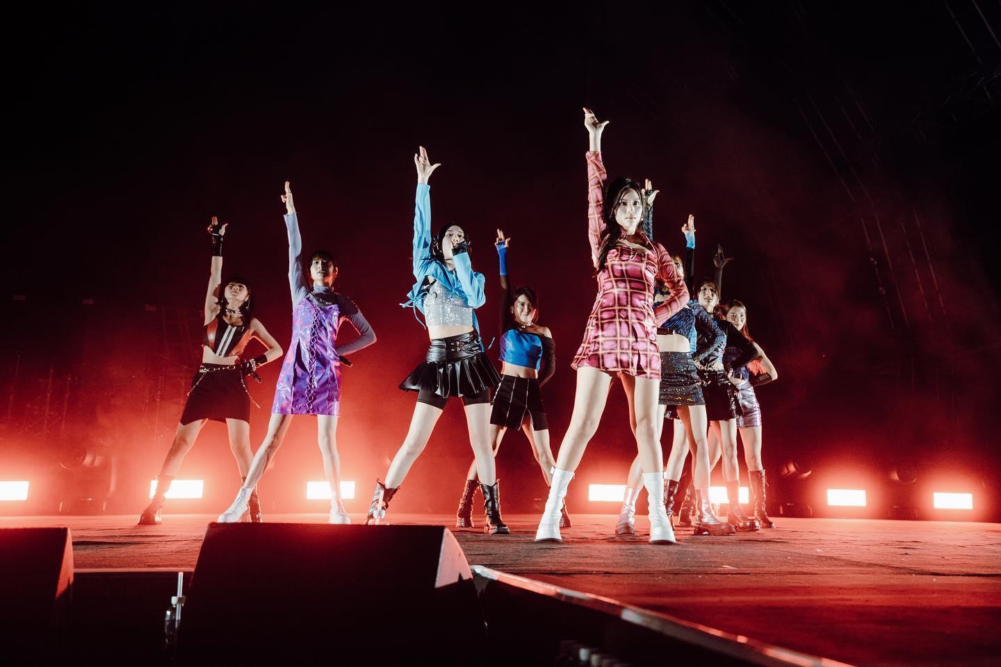 各大音樂節愛邀請Lolly Talk,全因她們現場演出非常火熱好氣氛。