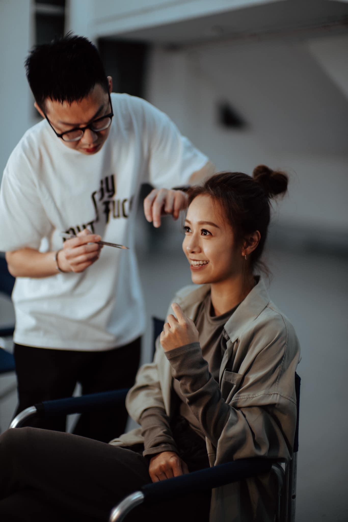 黃心穎今年在社文網站活躍,不時上載工作照。(黃心穎 FB)