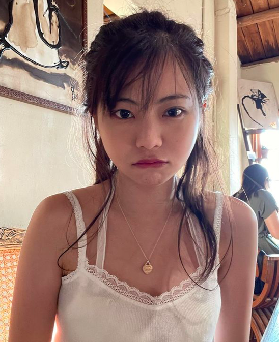 區明妙有「港版周子瑜」之稱號。(區明妙IG)