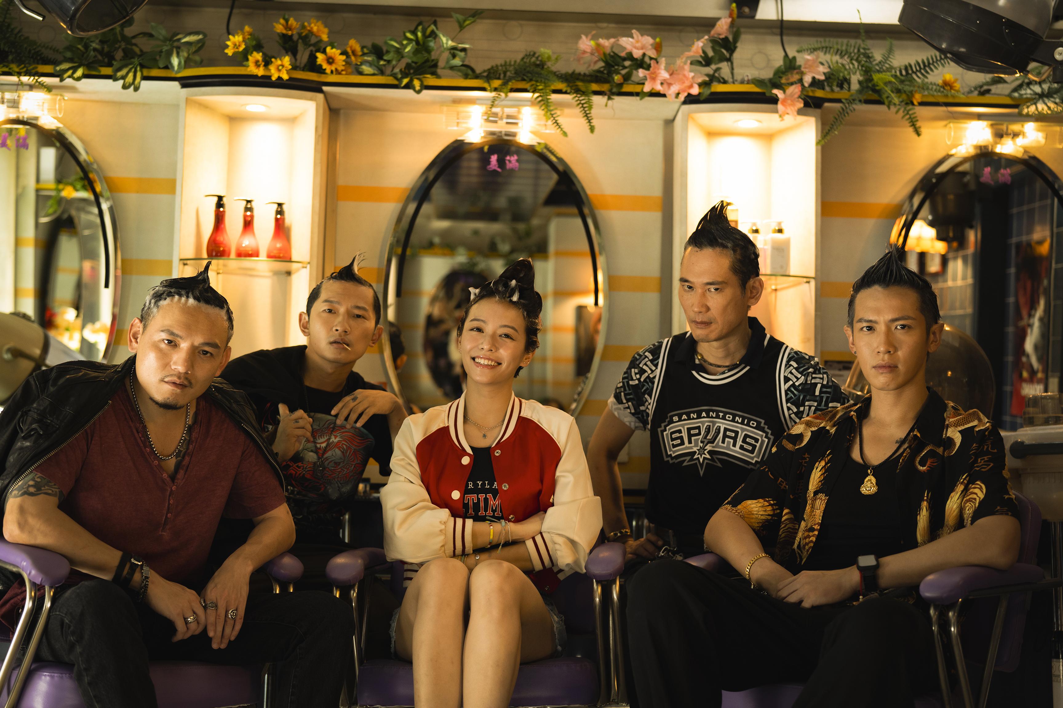 九把刀新作《請問,還有哪裡需要加強》明天香港獻映。