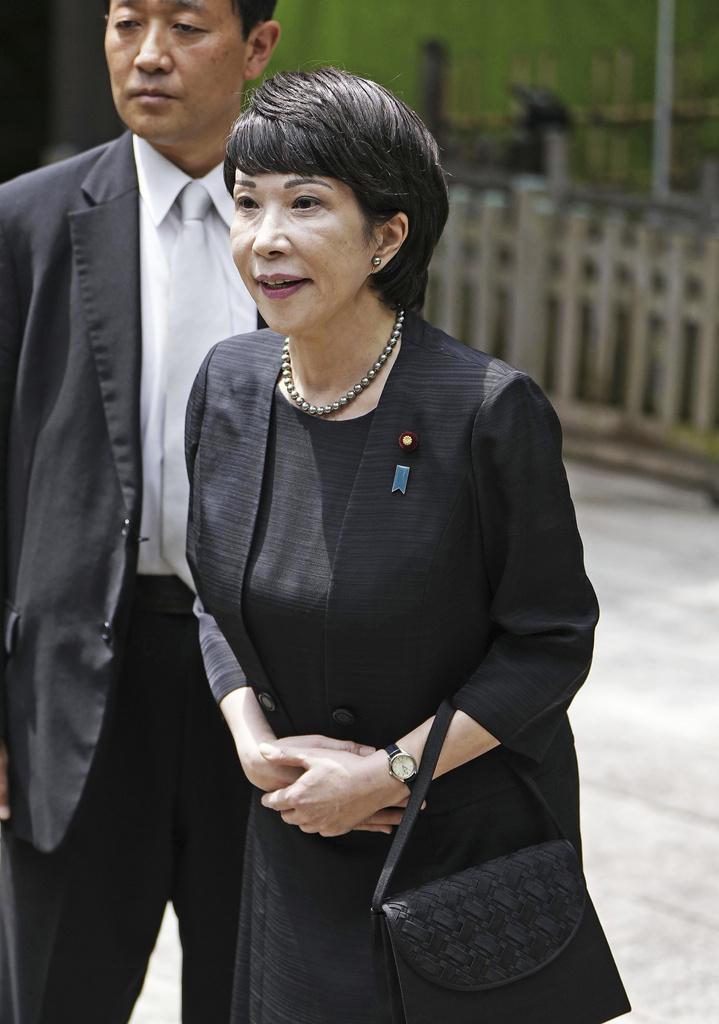 高市早苗是唯一出席靖國神社參拜的內閣成員。(美聯社)