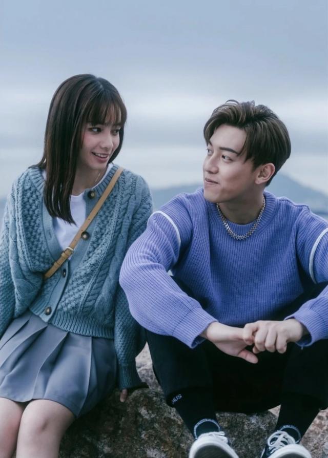 Ash為MC張天賦歌曲《時候不早》拍MV而傳出緋聞。