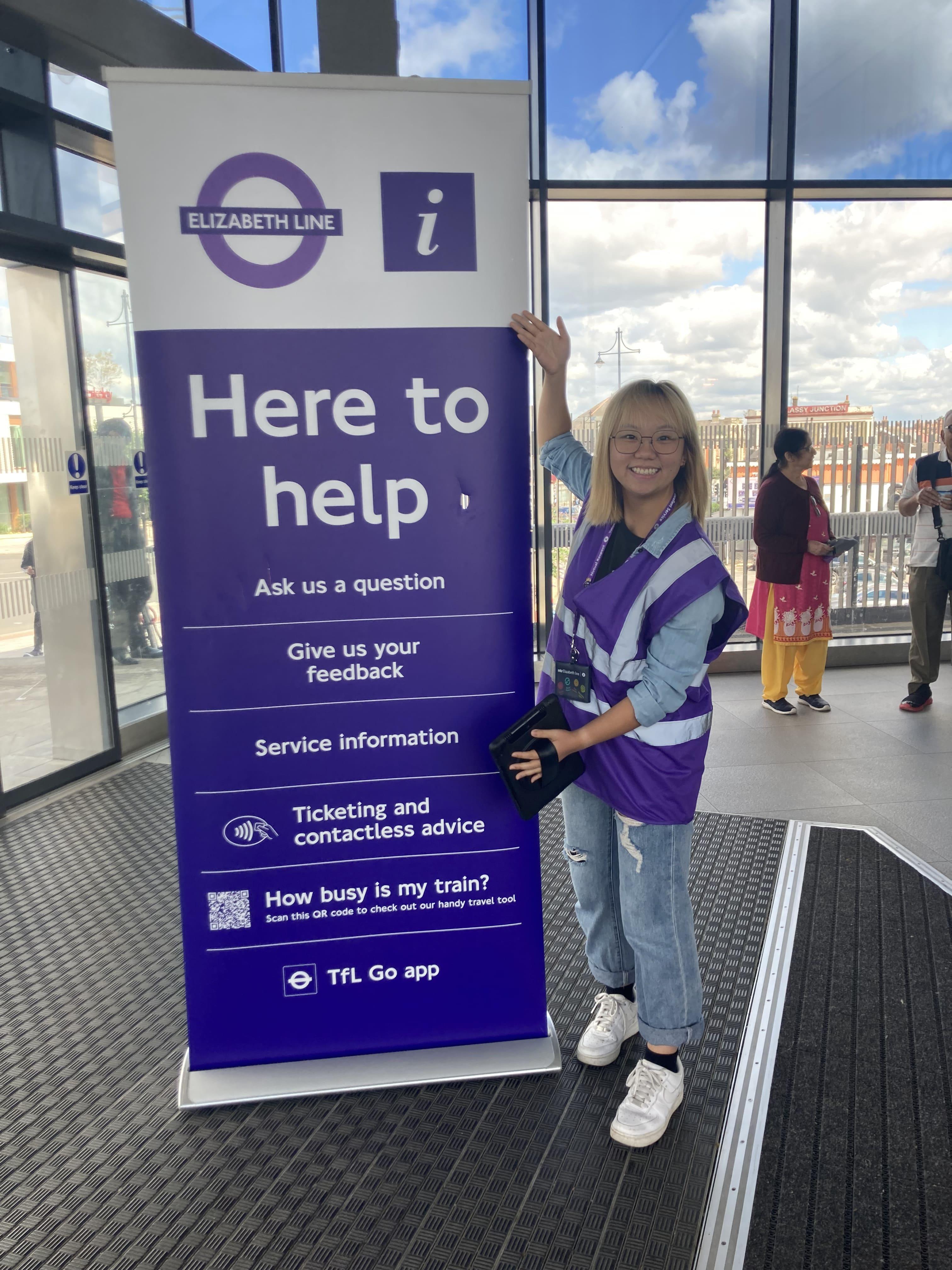 實習生林芷婷遠赴港鐵在倫敦營運的伊利沙伯綫工作(受訪者提供圖片)