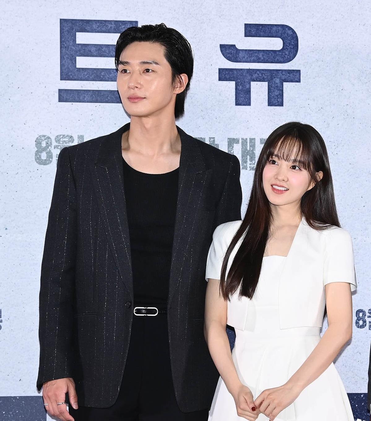 《烏托邦浩劫》在首爾舉行韓國首映禮。