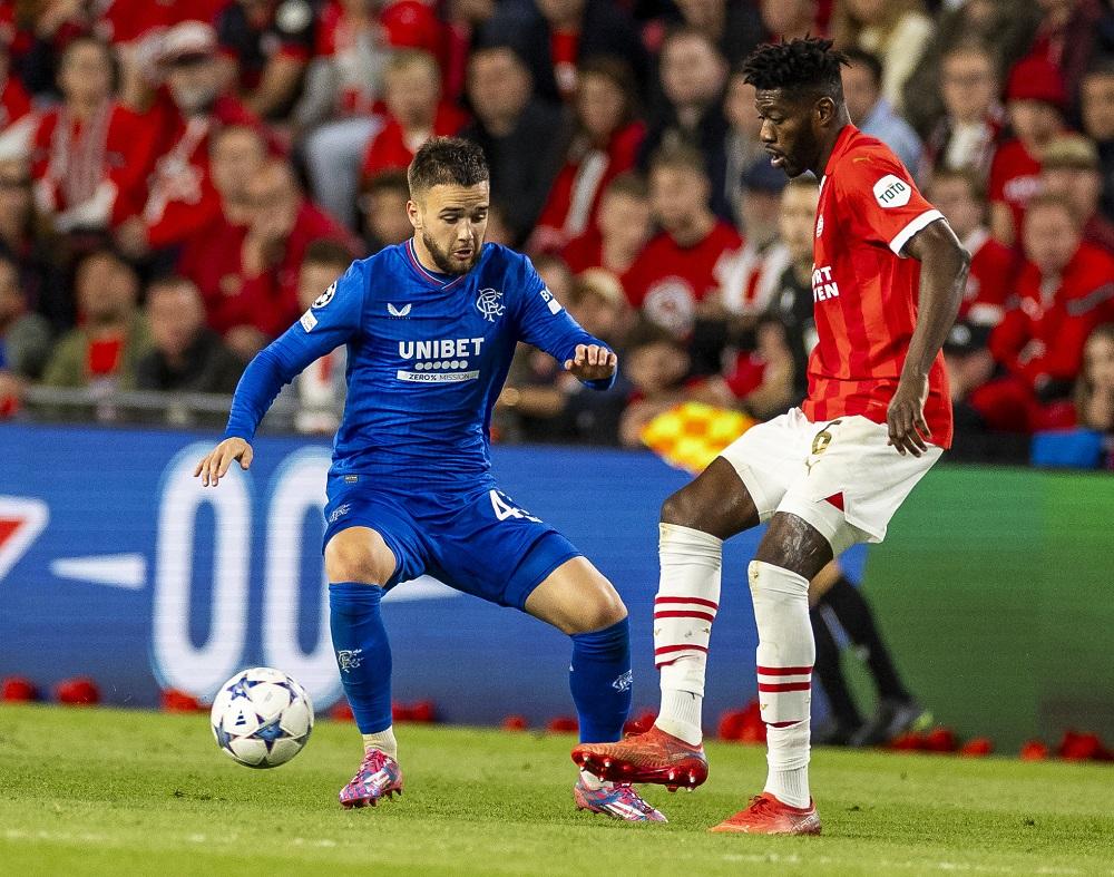 格拉斯哥流浪在歐聯不敵PSV出局。(格拉斯哥流浪X)