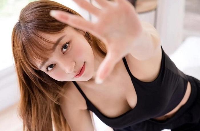 林襄po新性感照 心碎粉絲:是男友影嗎?