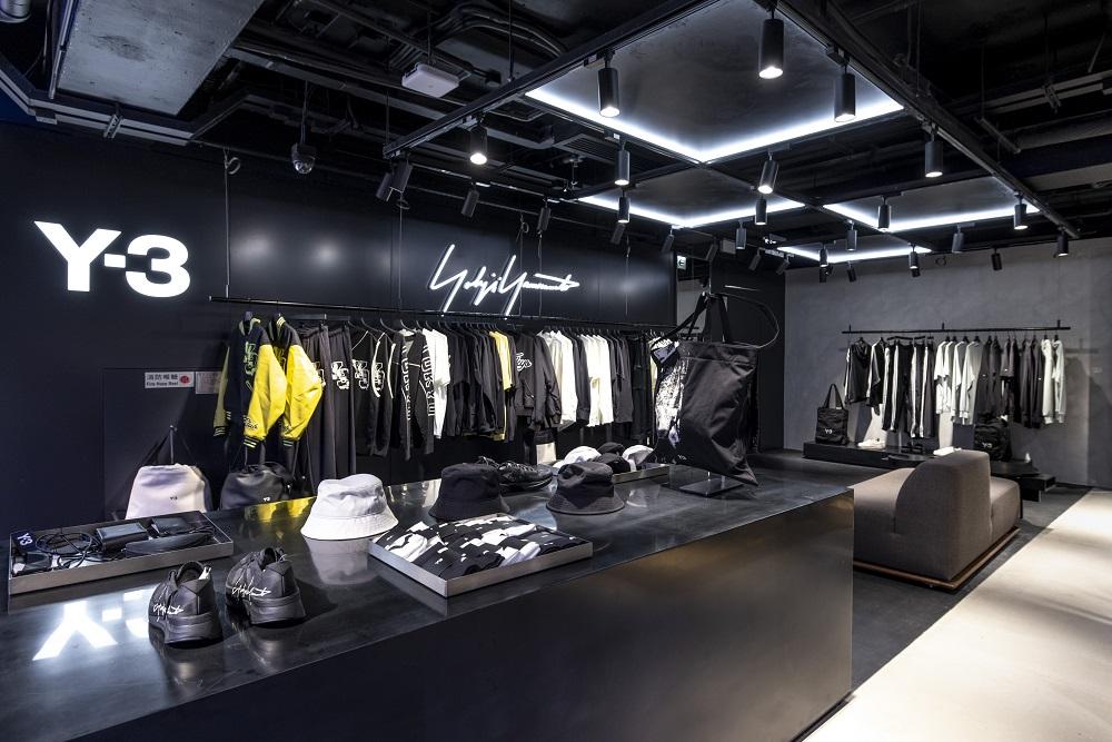 adidas旗艦店重新開幕│出售adidas Originals及Y-3潮流服飾及鞋履