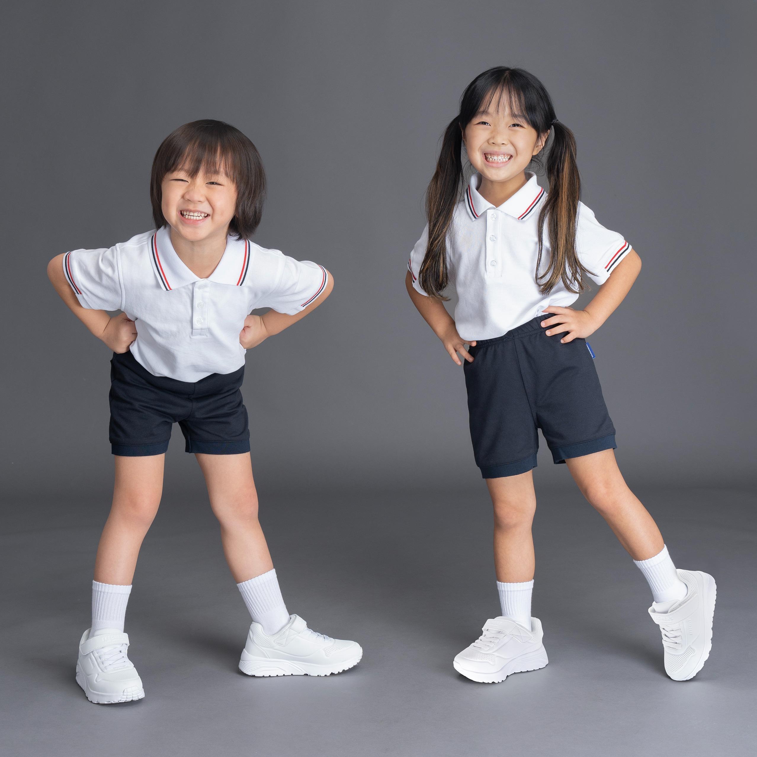 Jane穿著SKECHERS 返學運動鞋