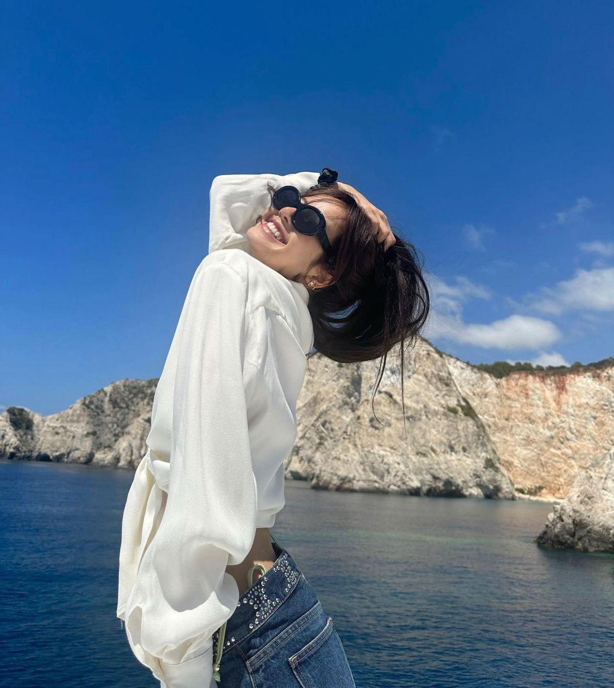 Lisa近日在IG分享的旅遊照片。