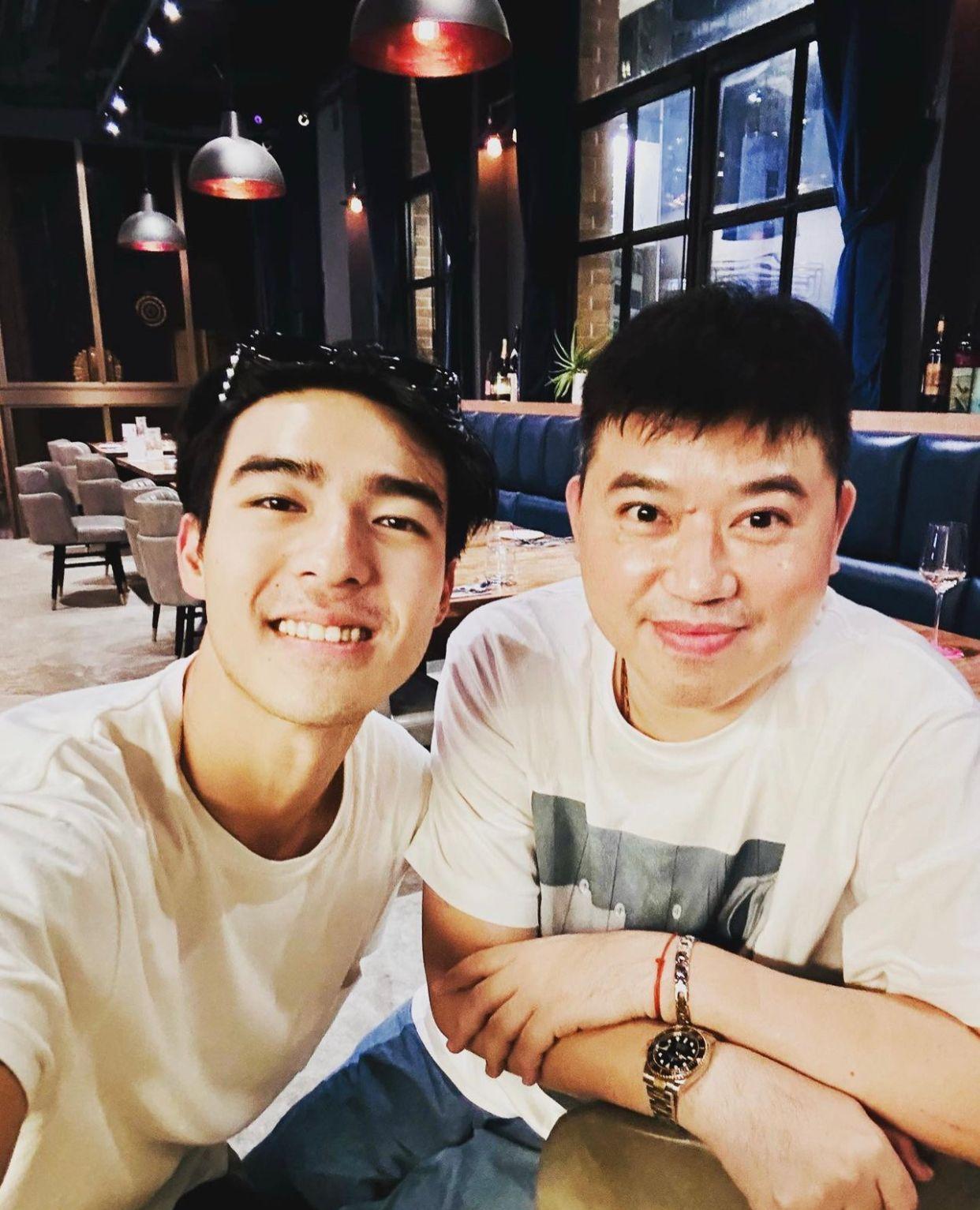 「MK活地亞倫」葉念琛日前分享與陳昊森合照。