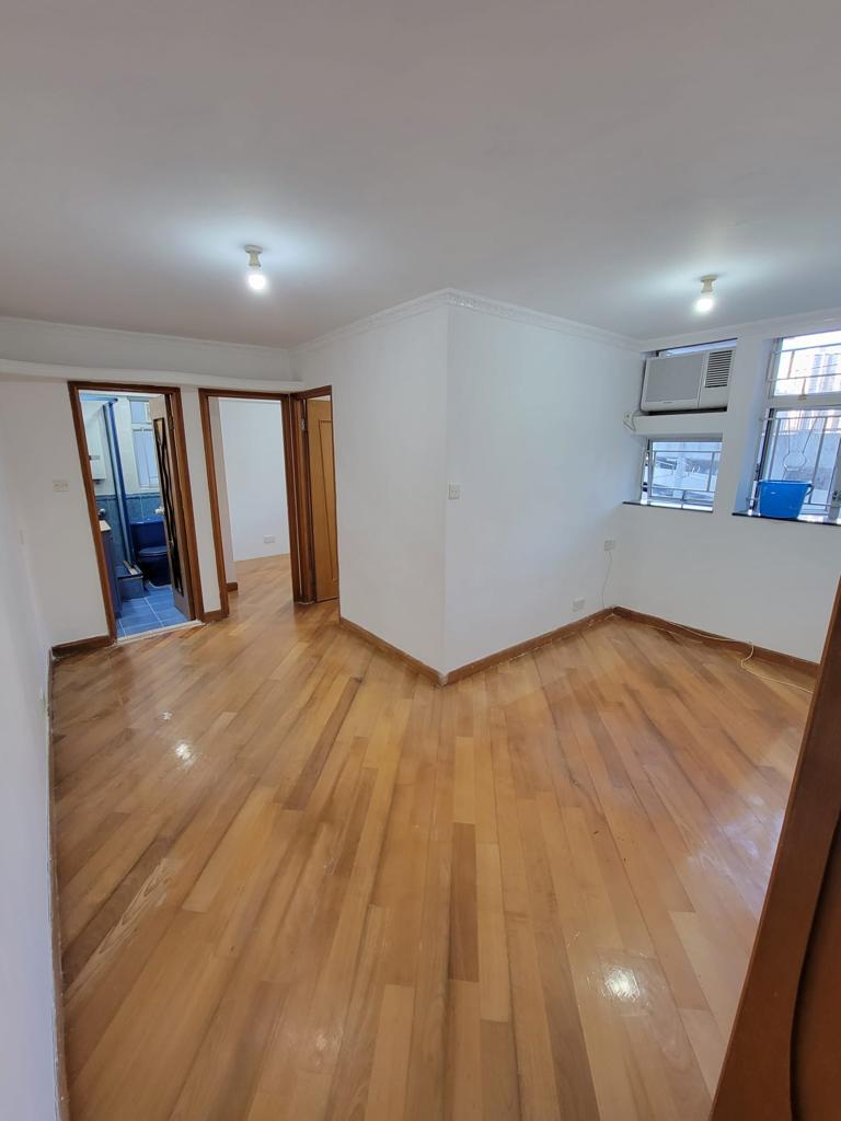 L型開則大廳闊落見使。(代理提供)