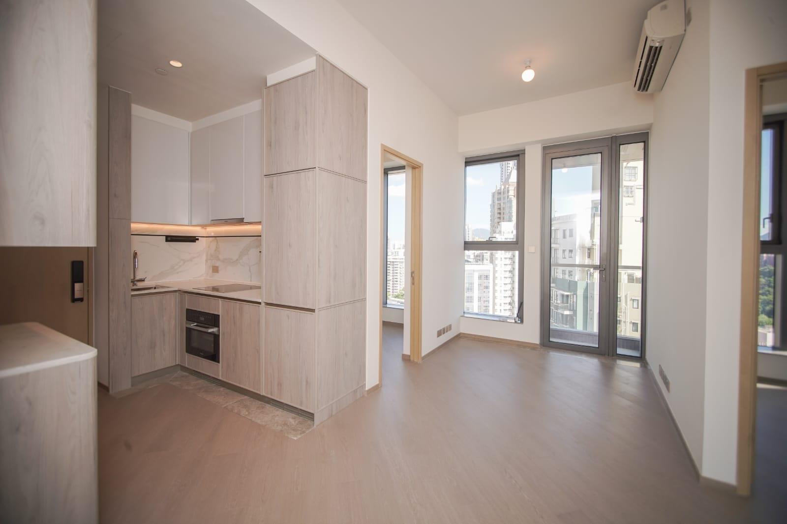 單位間隔實用,加上3.5米高樓底,空間感闊落。(李睿哲攝)