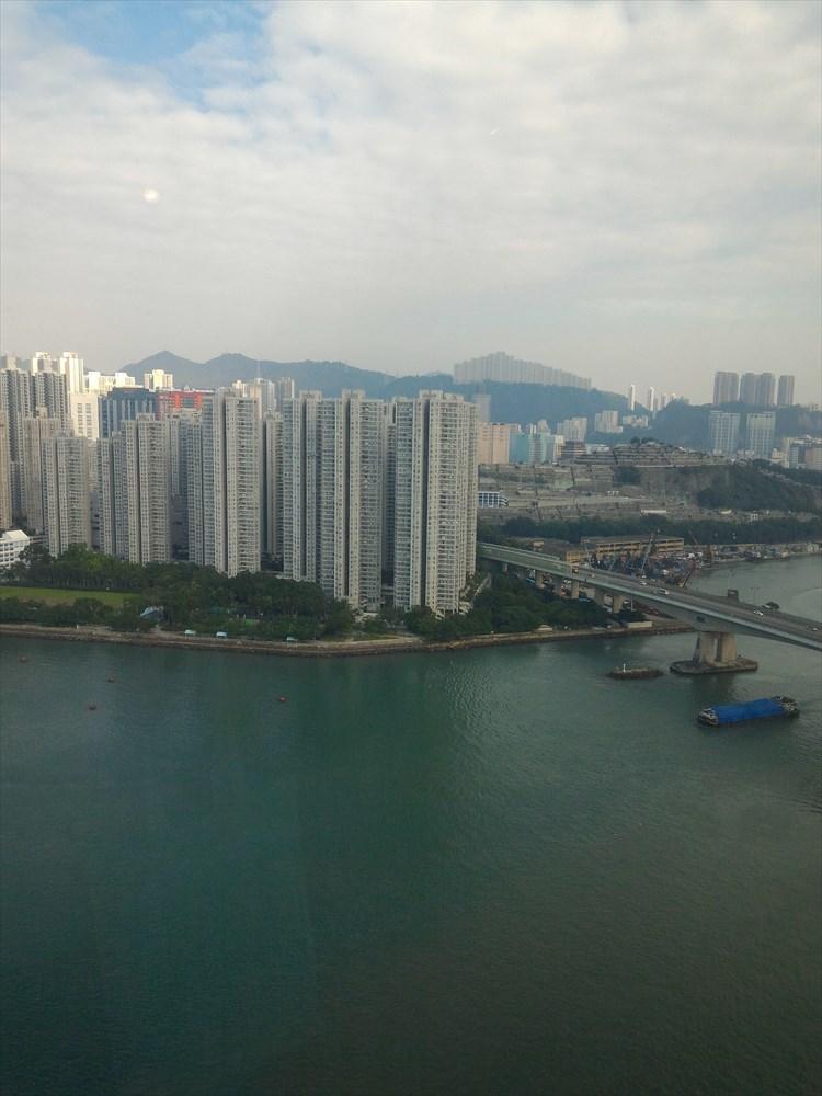 單位座向東北,享全海景致。(代理提供)