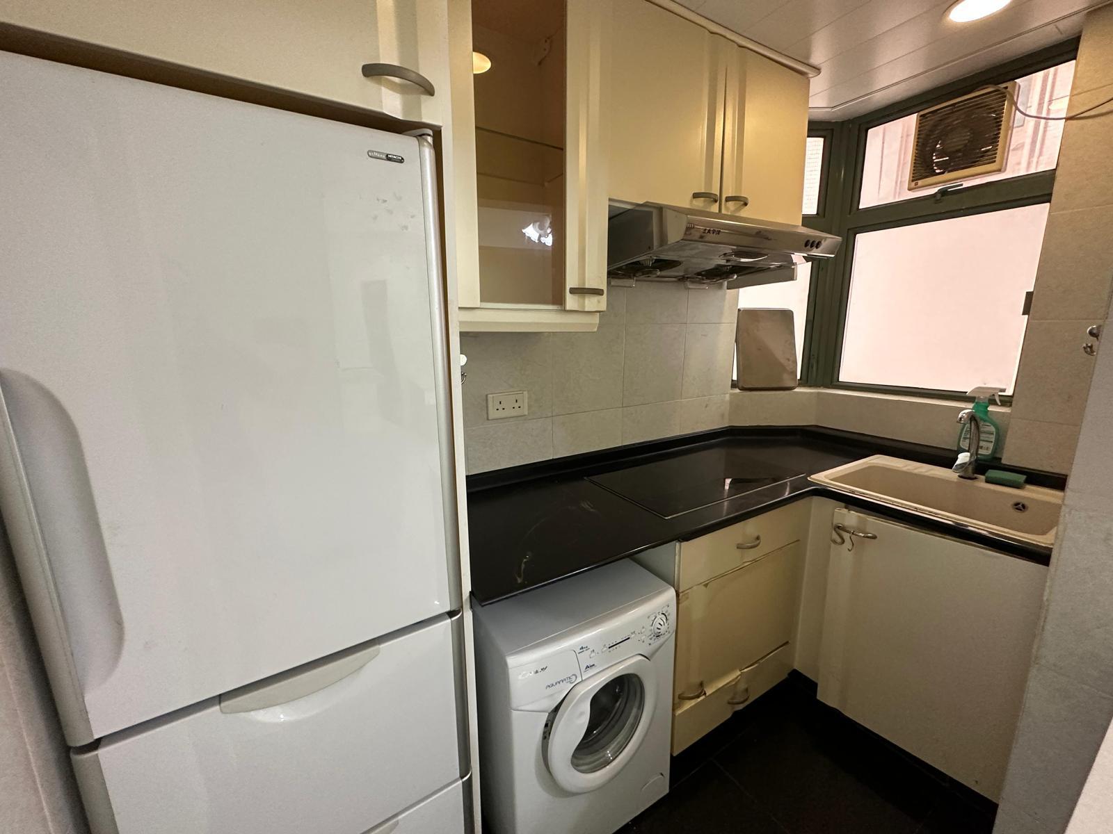 廚房配套齊全。(代理提供)