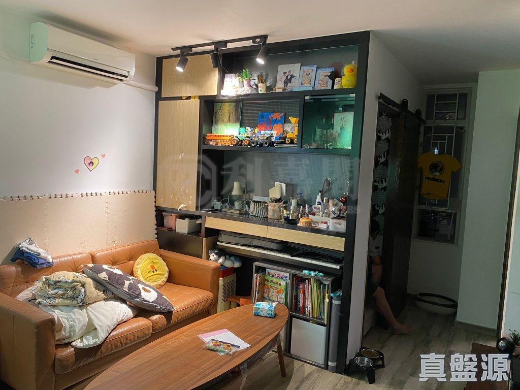 大廳間隔方正實用。(代理提供)