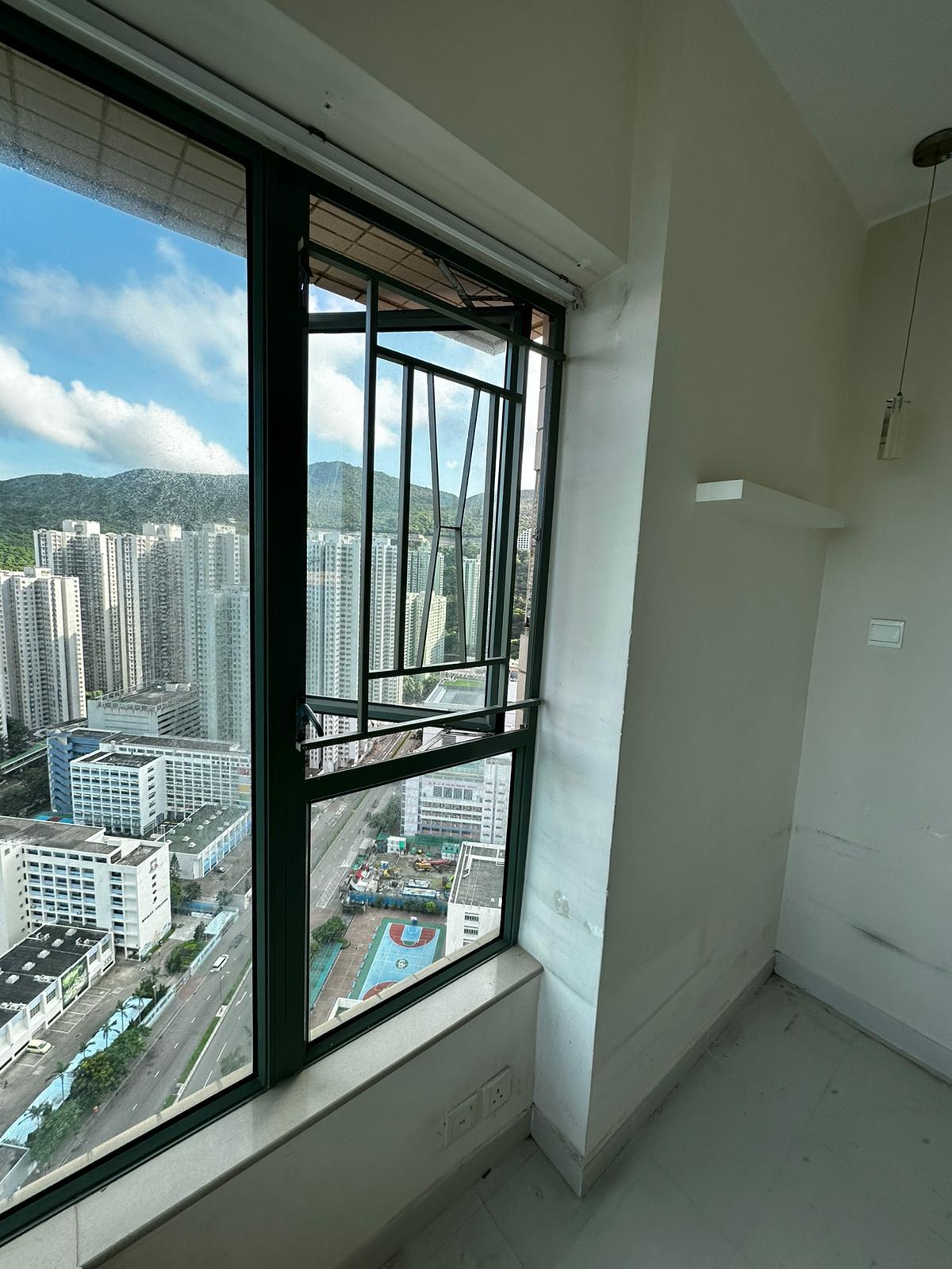 其他睡房景觀亦不俗,享有開揚市景和山景。(代理提供)