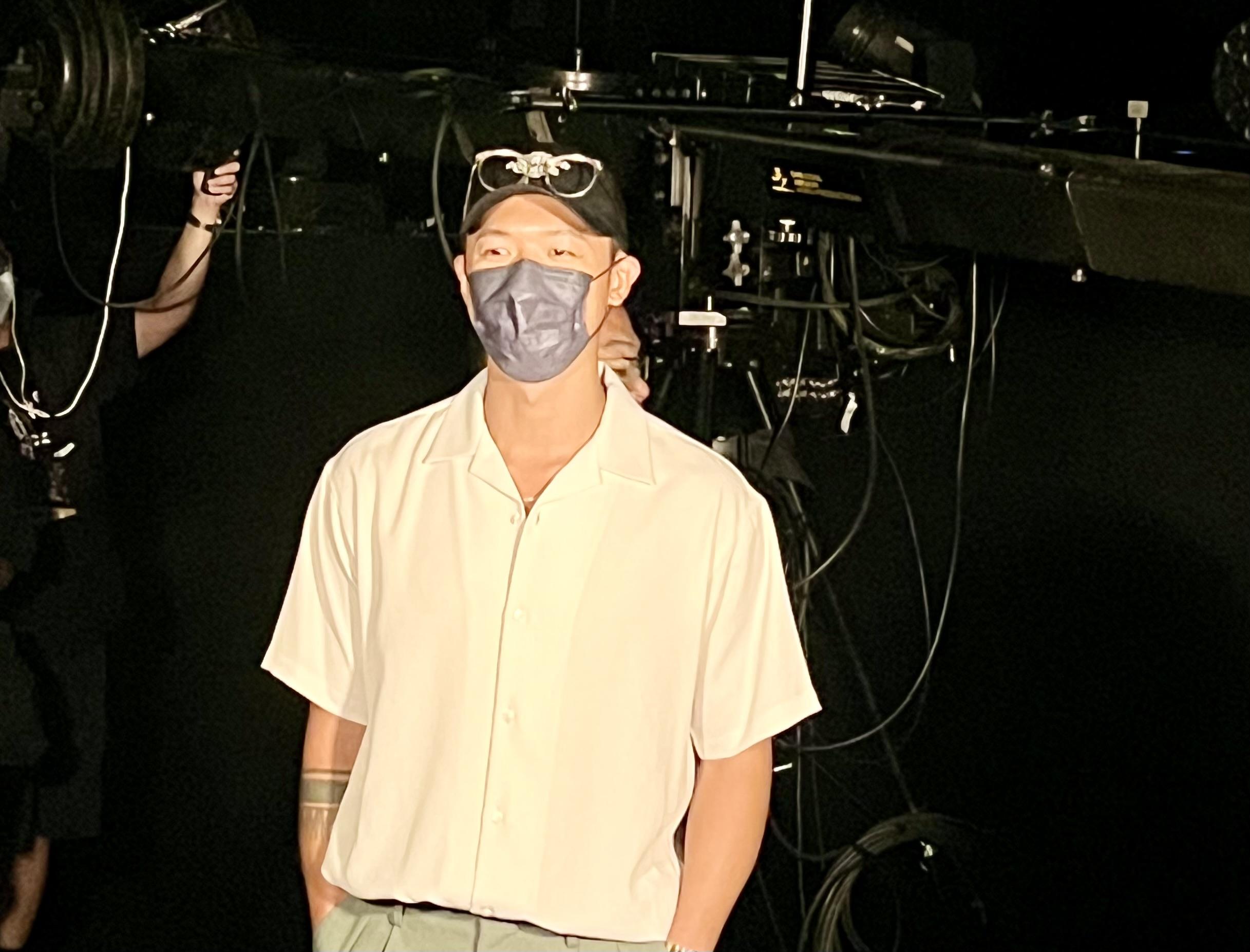 日前剛拍完劇才台灣回來的Stanley亦有入場撐Edan。