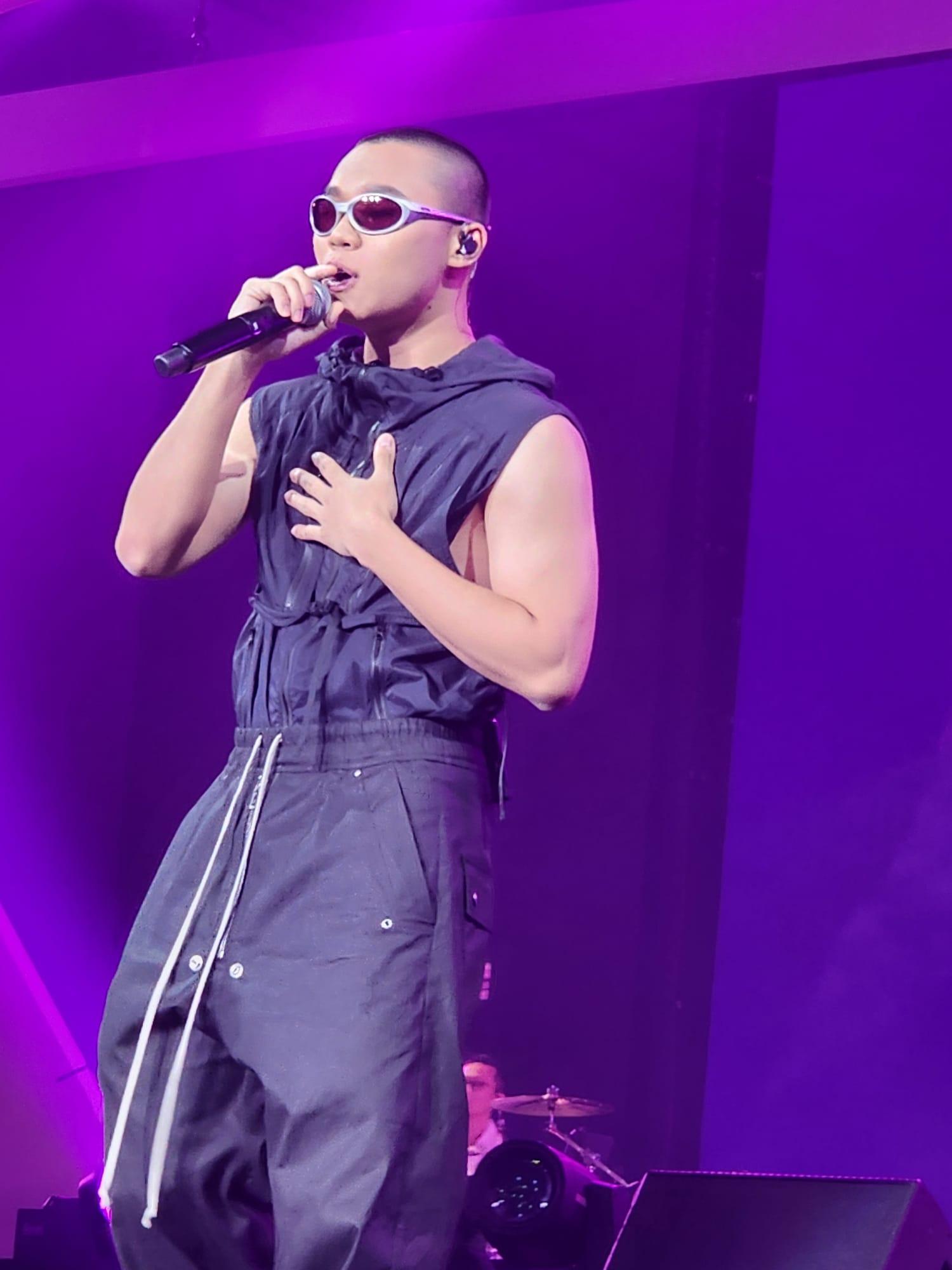 姜濤第三場演唱會請來湯令山擔任嘉賓。