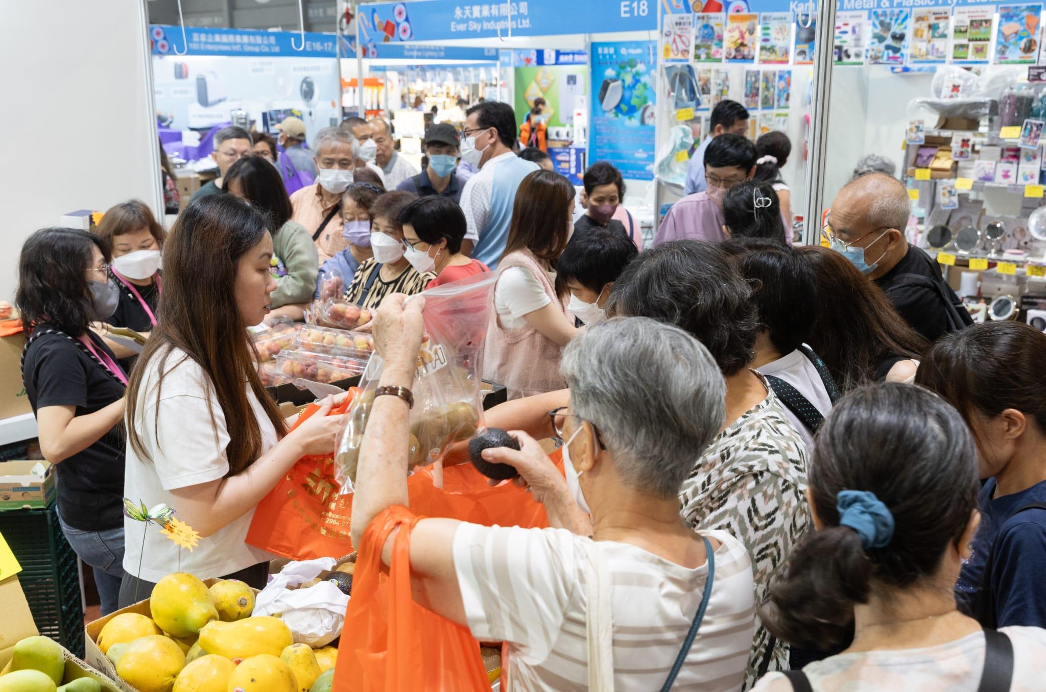 工展會購物節|今最後一日展商推優惠促銷 有檔主稱生意額歷年最差 (蘇文傑攝)