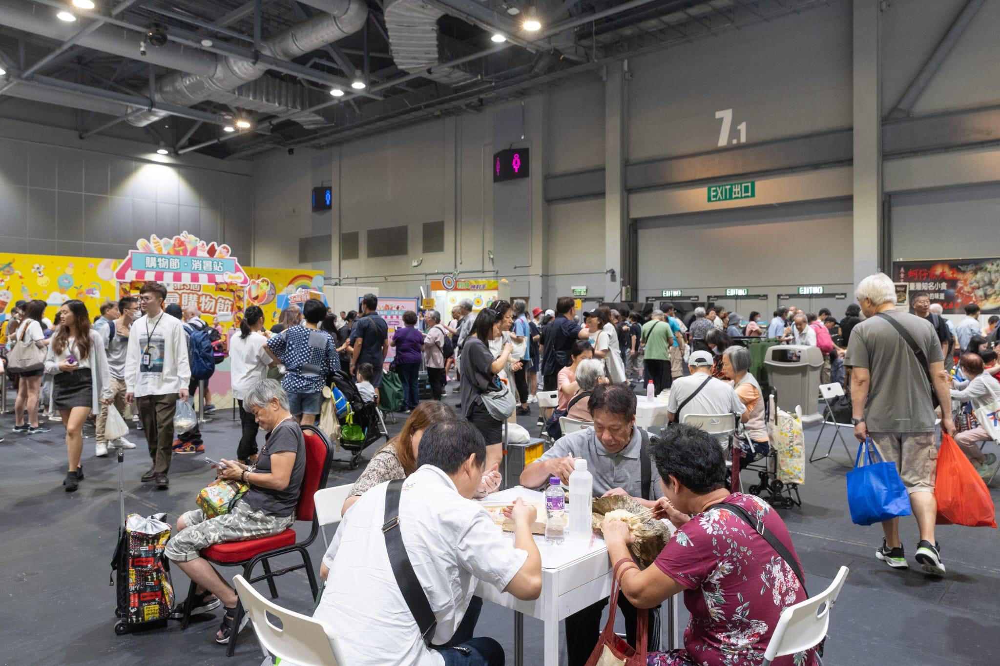 工展會購物節|今最後一日展商推優惠促銷 有檔主稱生意額歷年最差 (蘇文傑攝)