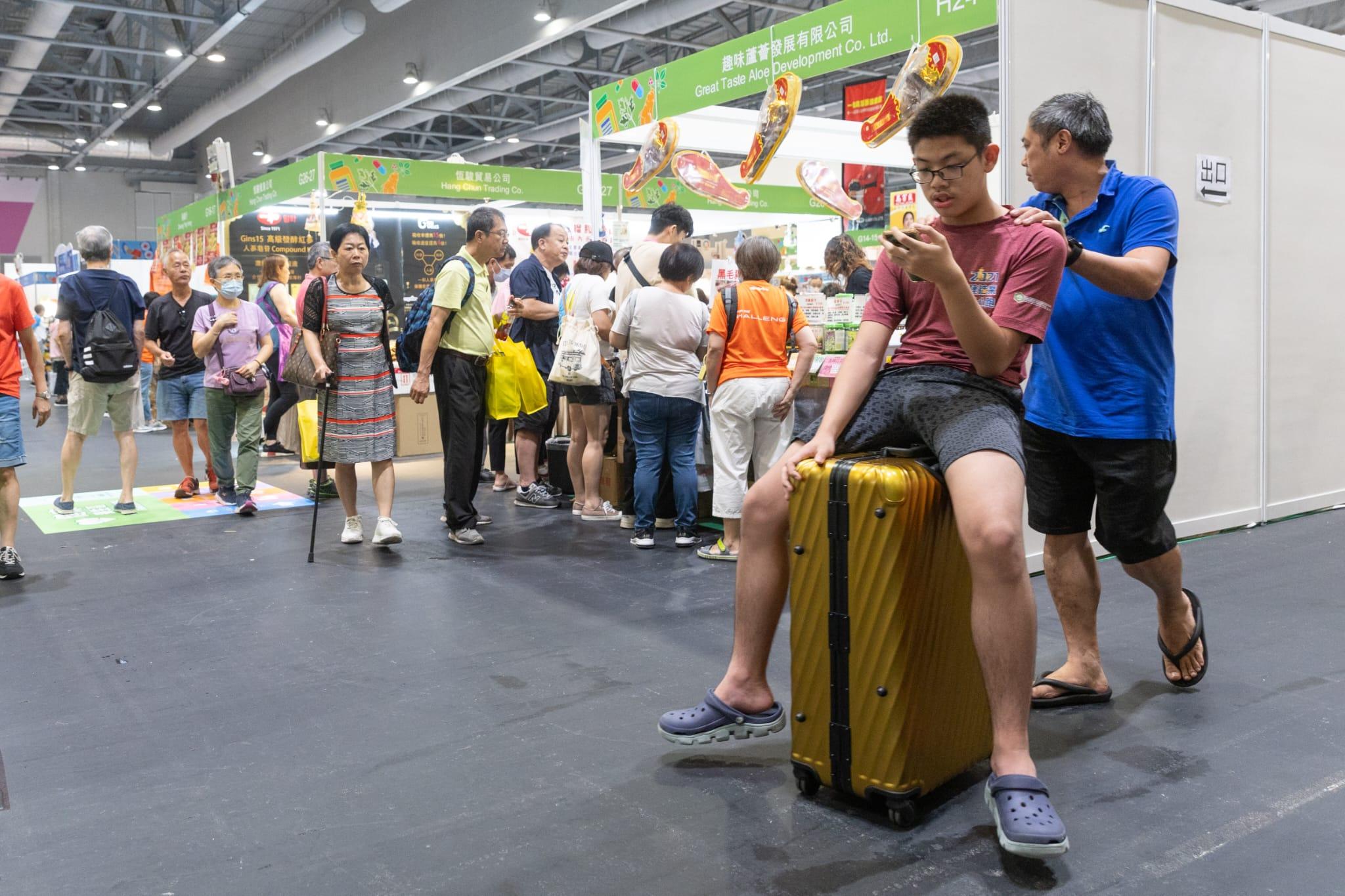 工展會購物節|今最後一日展商推優惠促銷 有檔主稱生意額歷年最差 (蘇文傑攝)