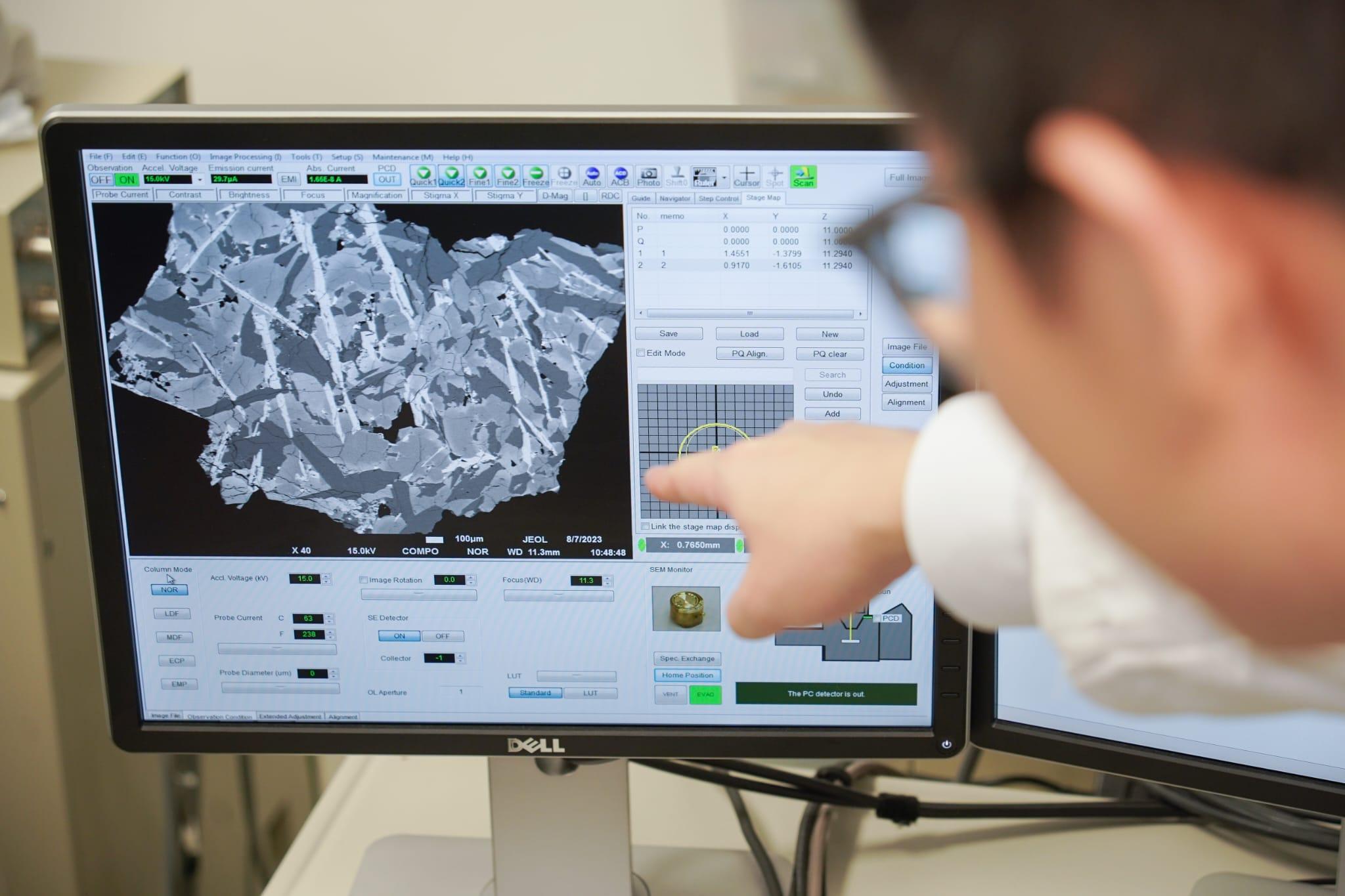 港大獲嫦娥五號月球土壤 盼了解月球晚期火山活動歷史