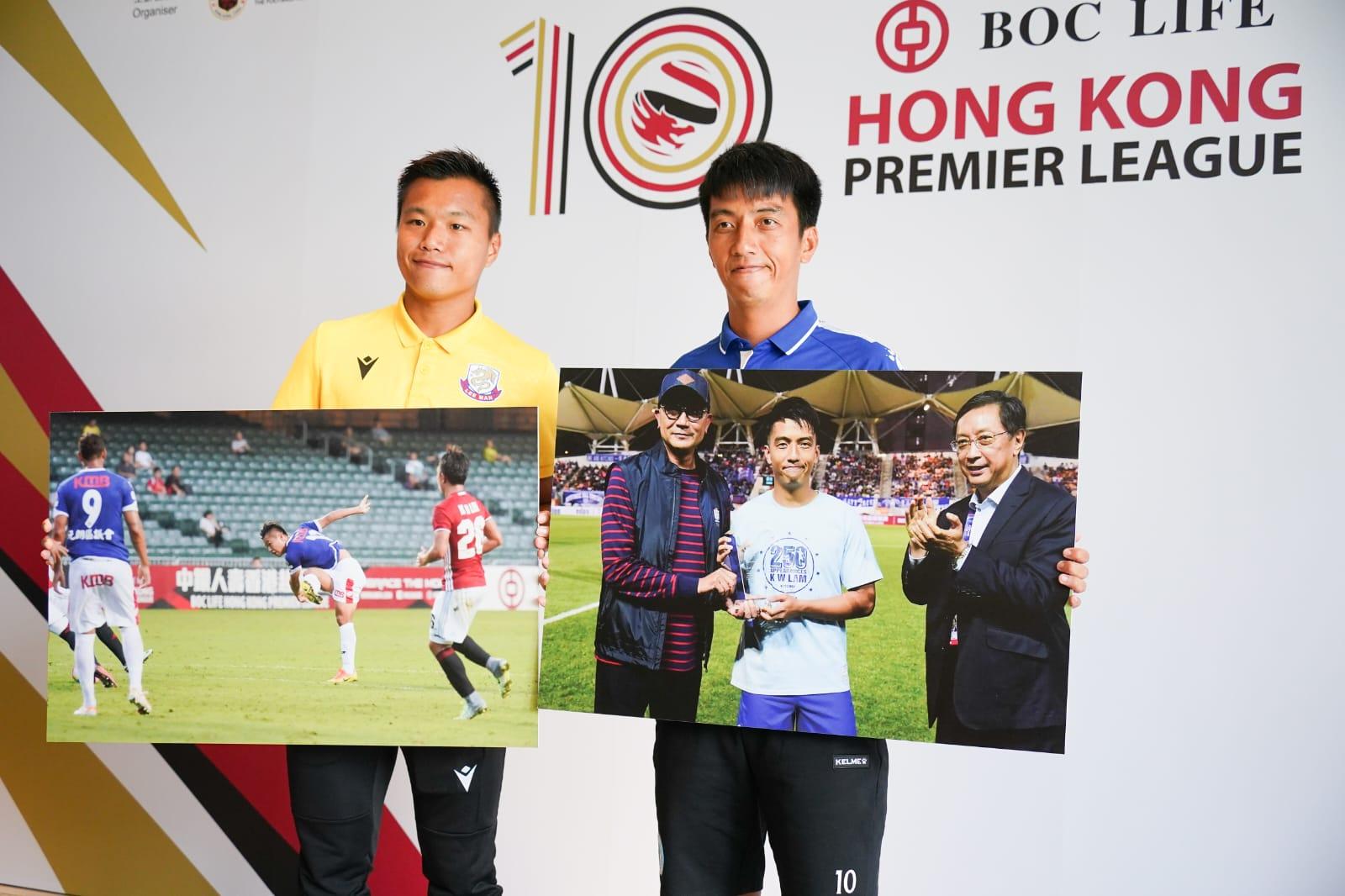 理文的顏樂楓與流浪的林嘉緯展示過去的比賽相片。(李睿哲攝)