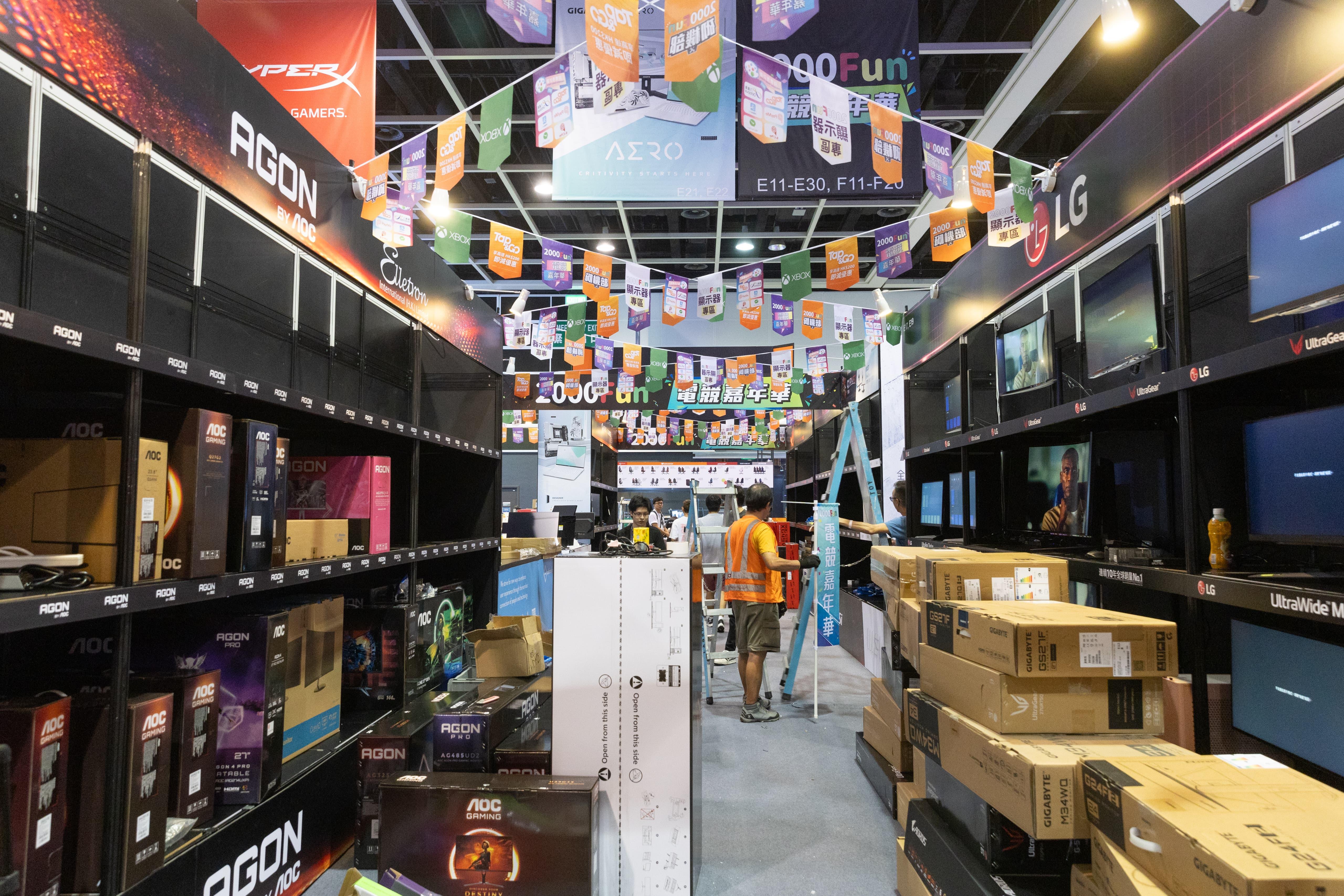 電腦節2023|電腦節8.25開鑼 場內商品最低至一折 參展商對人流感信心(蘇文傑攝)