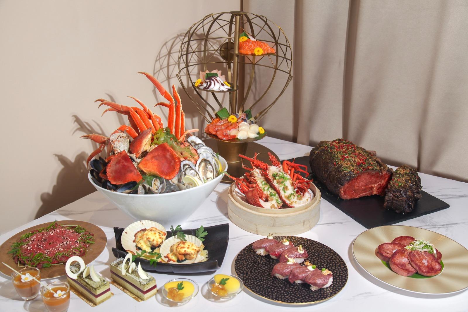 「海陸滋味薈萃」自助午餐任食生蠔、和牛面頰肉、火炙和牛壽司、Mövenpick 雪糕。