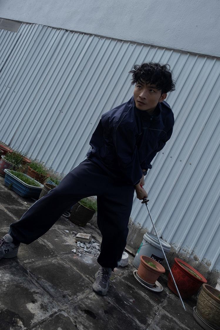 阿Dee演小太郎,擁有斬妖除魔的武士刀(刀郎)。