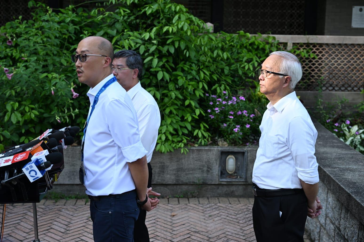 西貢鯨魚死亡|海洋公園保育基金總監祝效忠就指,事件不排除鯨魚遭螺旋槳撞擊所致,惟需進一步解剖檢測。(陳奕釗攝)