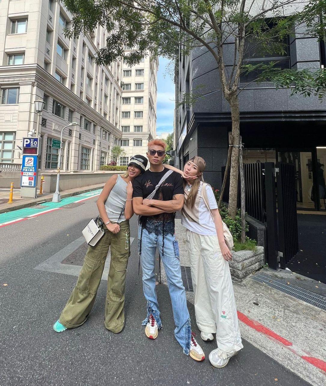 Jace身在台灣,自言要趁暑假結束前走多轉。