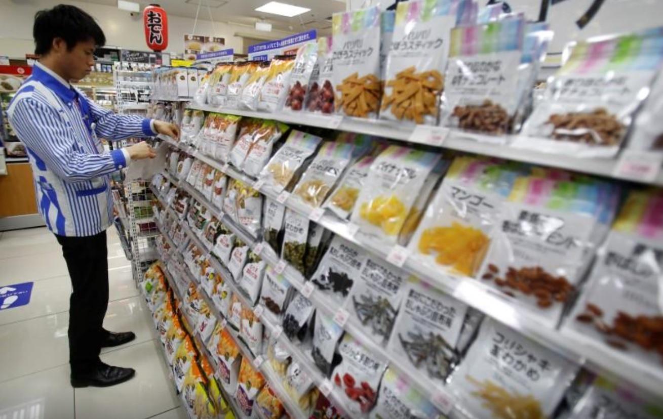 日本連鎖便利店Lawson門市。(資料圖片)