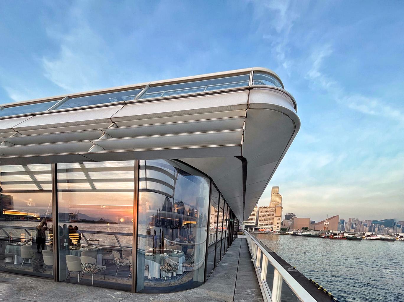 八十里坐擁180度維多利亞港無敵海景