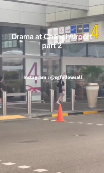 女子直奔航廈。(互聯網)