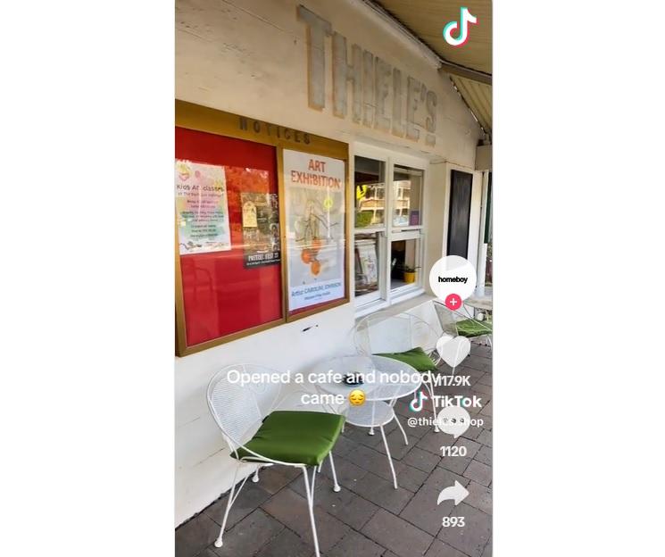 Tom頹爆拍片,介紹他精心打造的咖啡店。(互聯網)