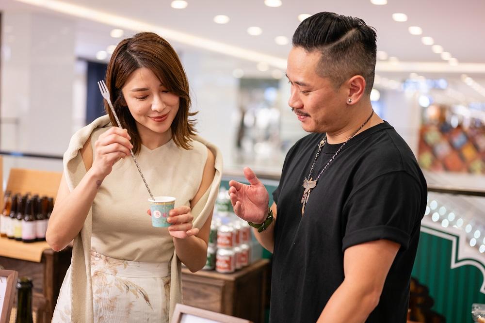 月榥Lunaqua工作坊|DIY調配月榥調酒-清雅&大熱|活動日期:2023年10月14日及15日 活動時間:下午3時至3時45分、下午4時15分至5時|優先報名所需消費金額:HK$100/位|即場報名:免費 *參加者須年滿18歲。