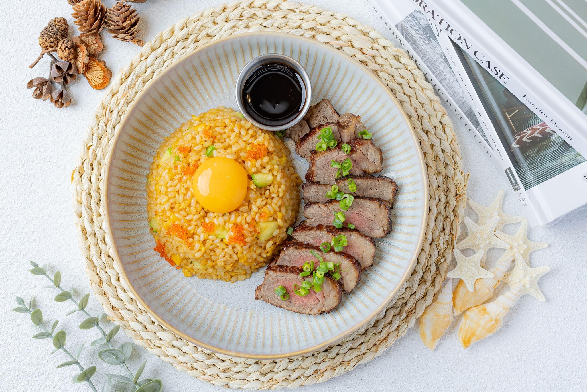 月見燒牛肉丼_$158