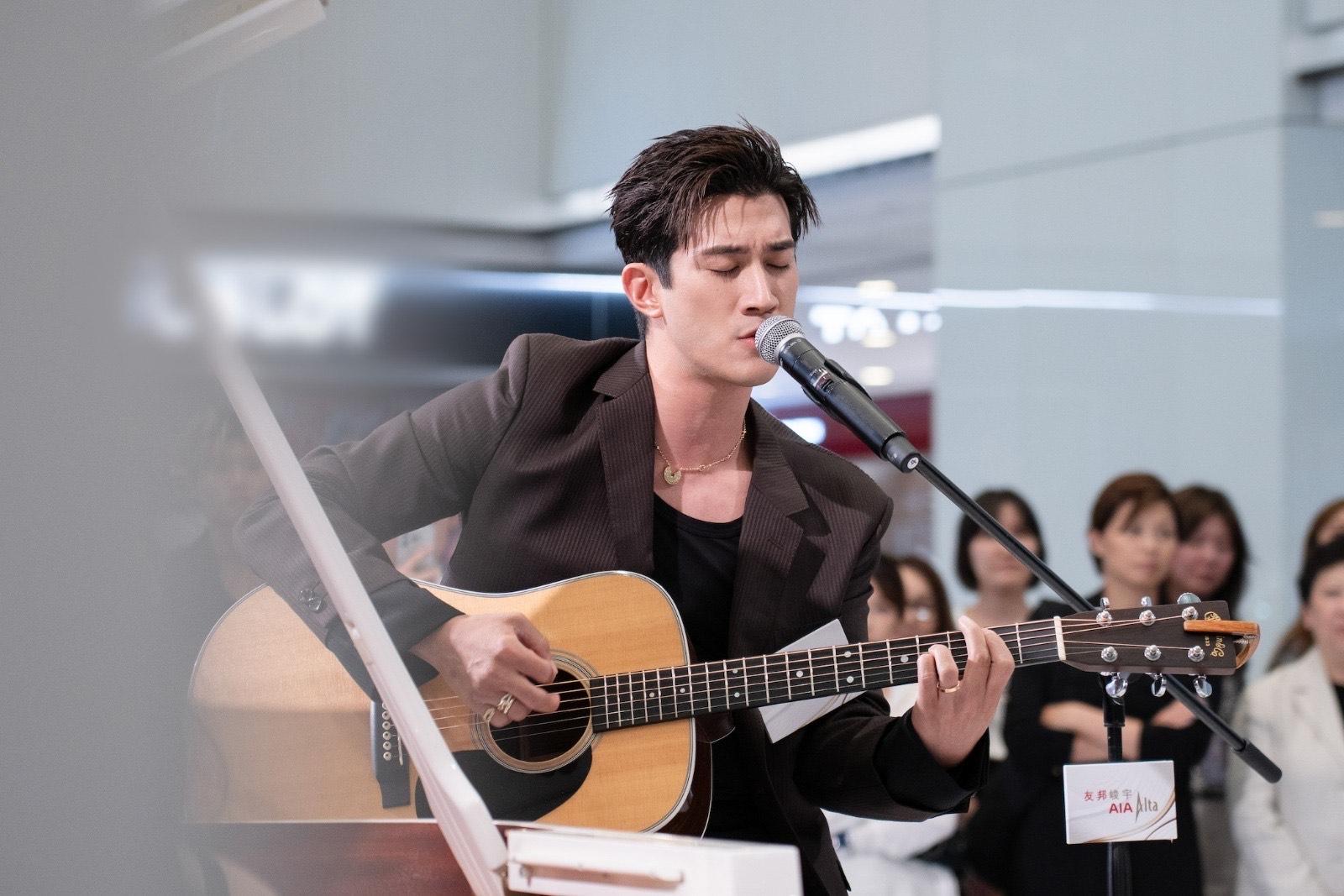 李治廷為項目創作了專屬主題曲《How Are You》。