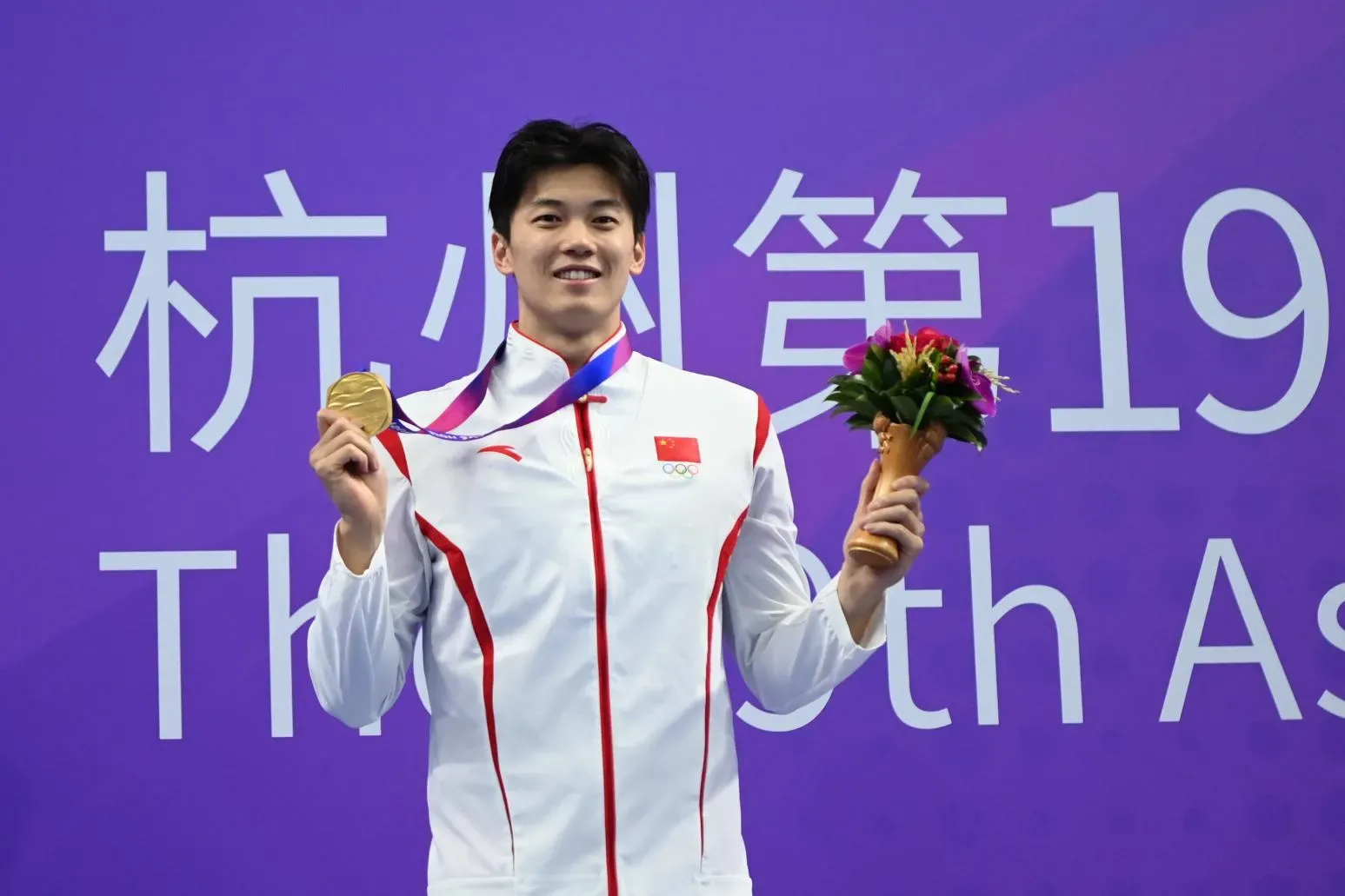 汪順24日在男子200米個人混合泳決賽奪金。(圖/新華社)