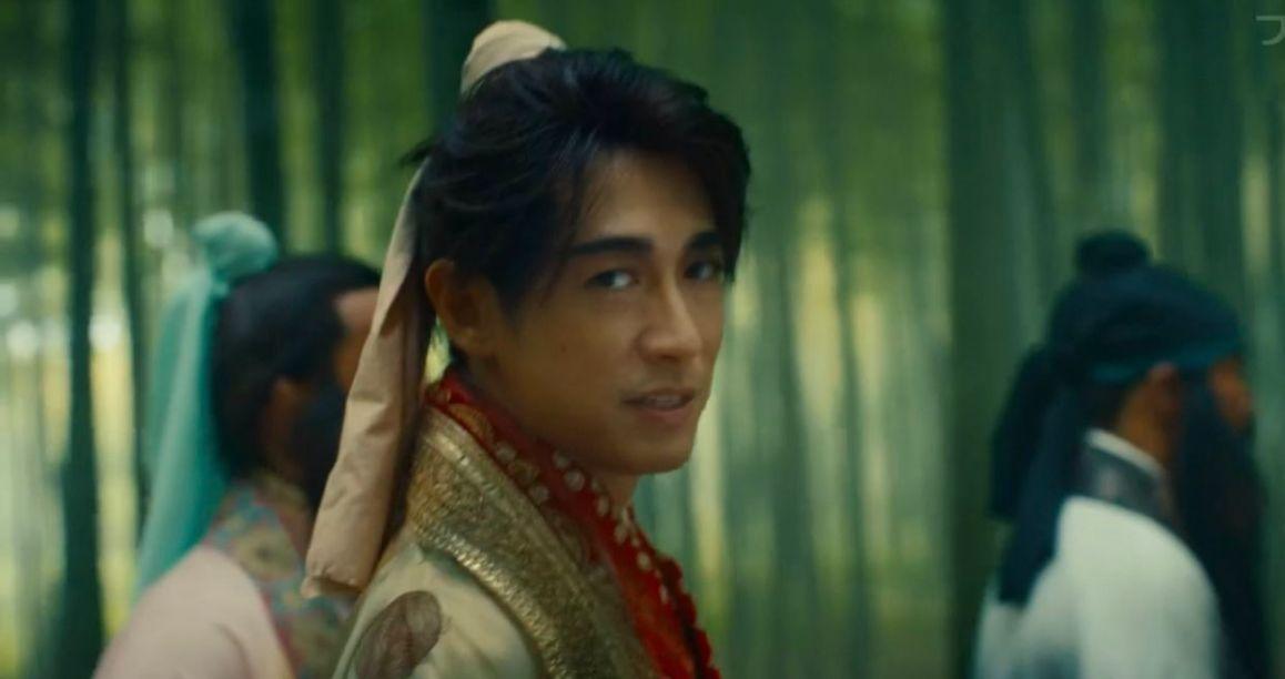 藤岡靛扮演的劉備已在首集登場。