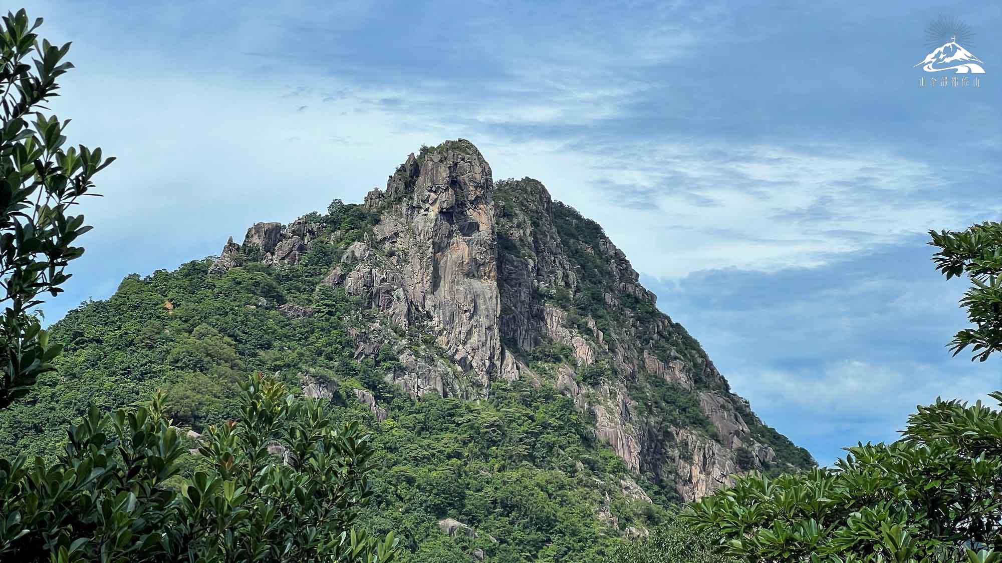 獅子山位於沙田與樂富黃大仙之間,是著名行山看睇落路線(am730製圖)