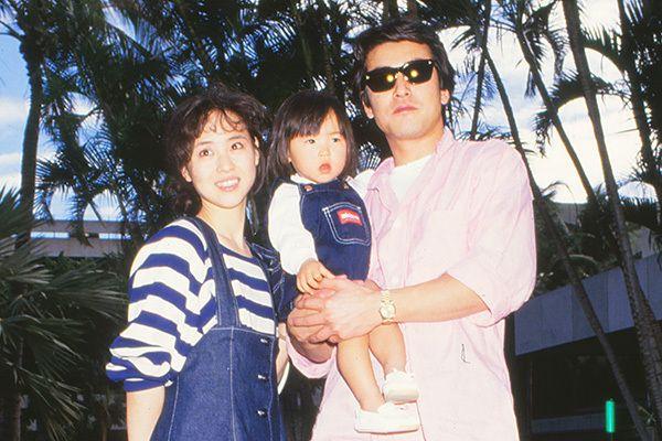 神田正輝昔日一家三口的場面已成回憶。