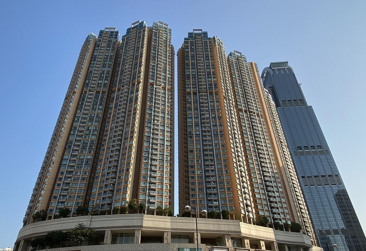 荃灣萬景峯一伙套三房銀主盤,新近以1,468萬元沽出,造價低市價約5%至8%。