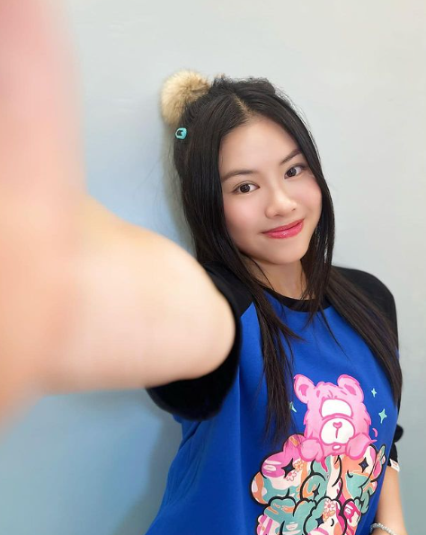 少女組合XiX成員Crystal良玳瑩