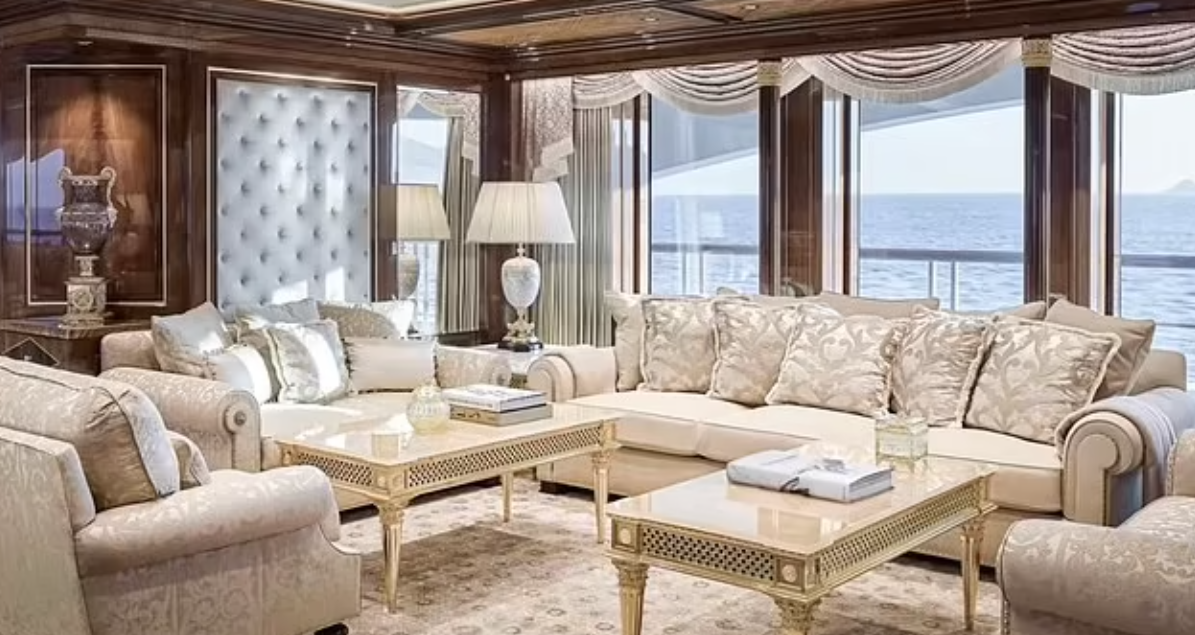 普京遊艇|之前已曝光的普京超級遊艇內部圖片。(互聯網)