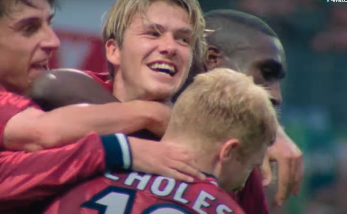 出英格蘭及前曼聯球星碧咸(David Beckham )的紀錄片《Beckham》,包括碧咸為英格蘭射入罰球片段(預告截圖)