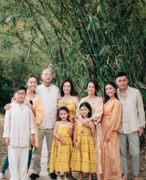 黃心美、黃心妙、黃心穎不時合照。(黃心妙IG)