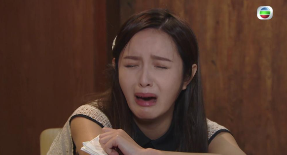 來港讀書的嚮往,可如今卻被陌生環境帶來的生活阻力及對未來的迷茫當頭棒喝。她的發文引來大批內地網民紛紛留言表示有共鳴,直指「香港人都不喜歡說普通話」。(圖片來源:TVB《愛回家之開心速遞》劇照)